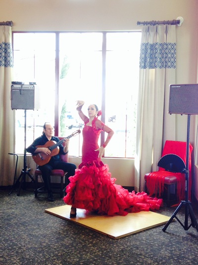 Un Corazón Flamenco, Linda Machado & Ricardo de Cristobal, perform traditional Flamenco Dance & Flamenco Music at Almeria 